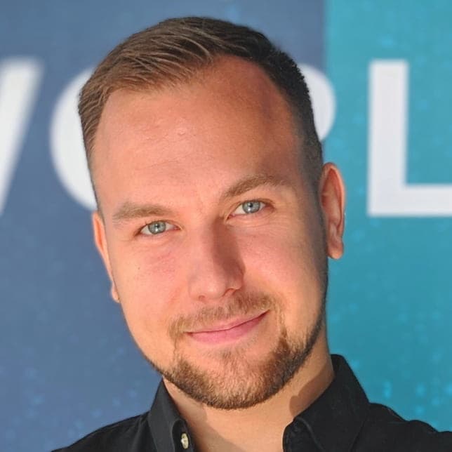 Marcus Lindblad - Grundare av Kortly